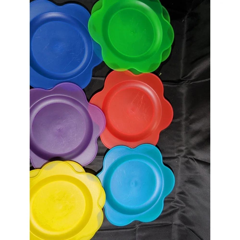 Vibrant VTG Y2K Lot Of 28 Colorful Bowls And Plate Flower Shaped Serving Sets